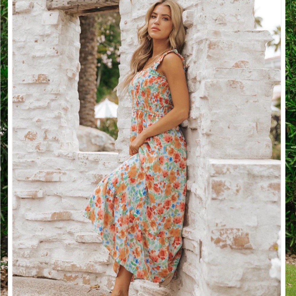Bright floral maxi dress with pockets small